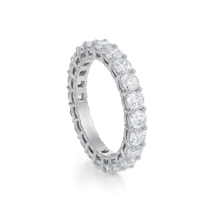 Cushion Eternity Band